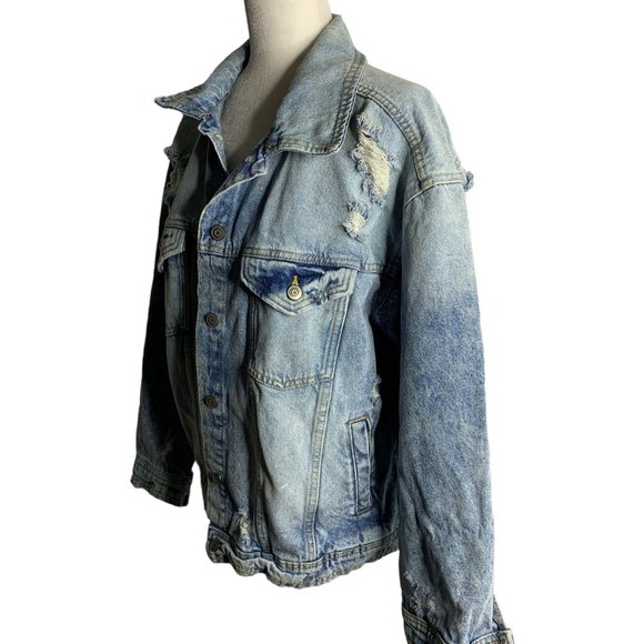 Celebrity Pink Denim Boyfriend Trucker Jacket M Med Wash Distressed Pockets - Picture 3 of 6